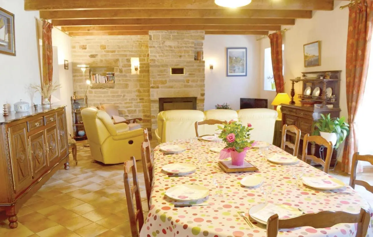 4 Bedroom Stunning Home In Clohars Carnoet كلووار كارنووي