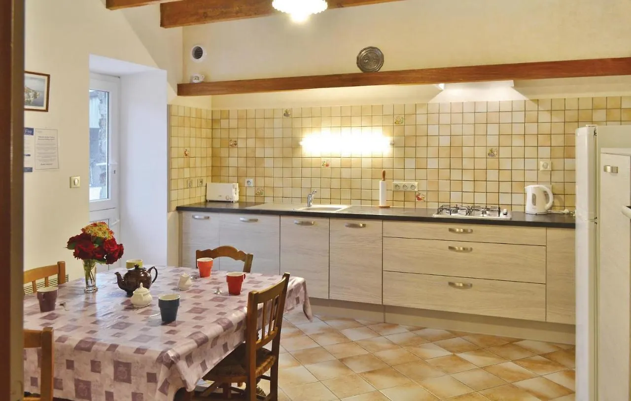 4 Bedroom Stunning Home In Clohars Carnoet فرنسا